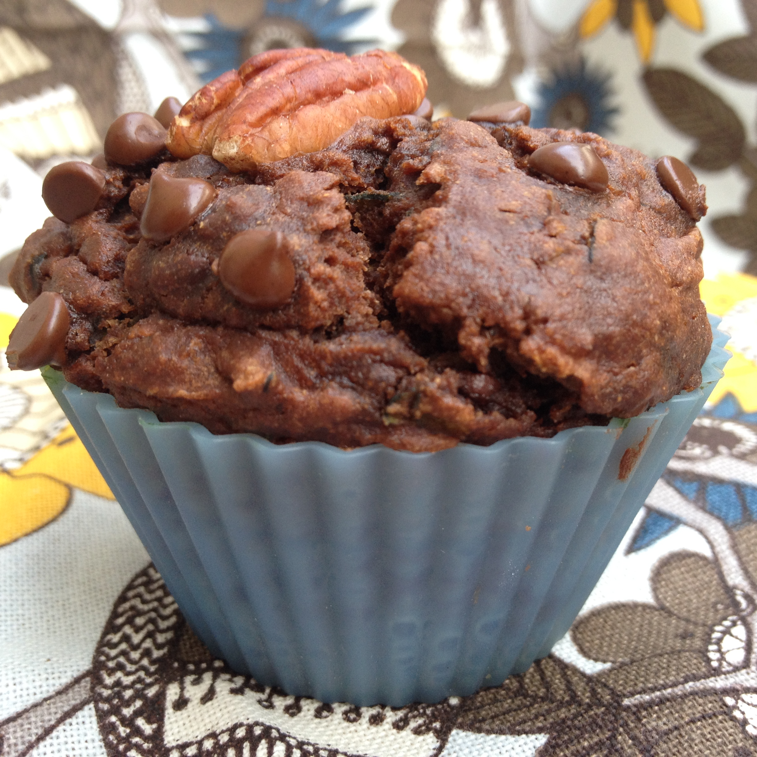 Review #2 – Oil-free Chocolate Zucchini Muffins (from the Oh She Glows Cookbook)